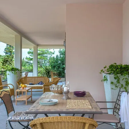 Apartman Elegant In